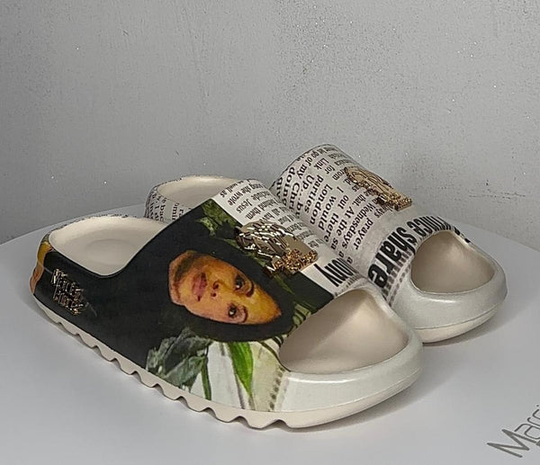 News Paper slippers