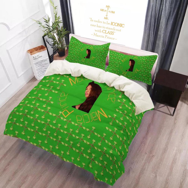 Luxurious designer 3 piece bed set